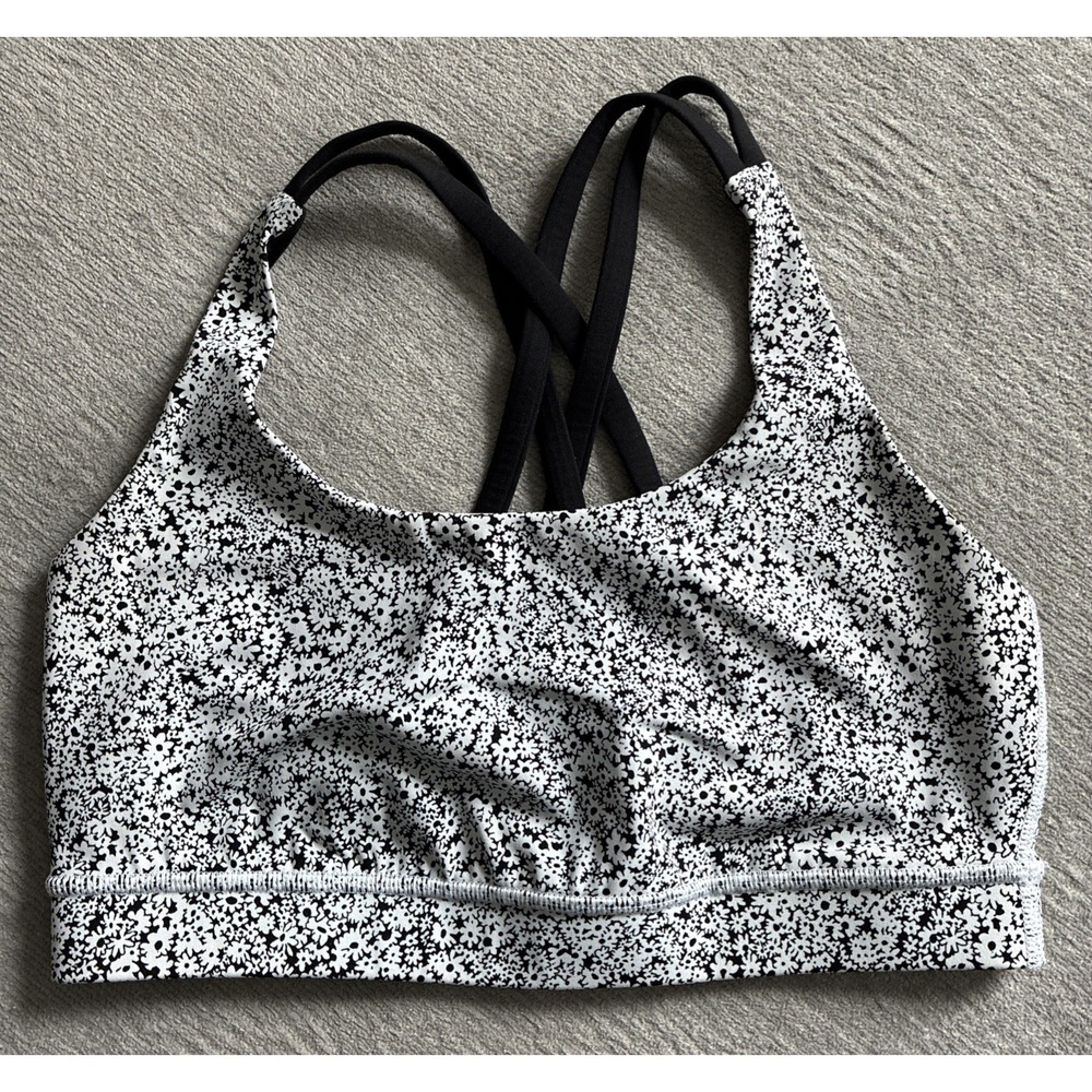 Lululemon Energy Bra Women's Size 8 Black White Ditsy Daisy Cross Back Straps